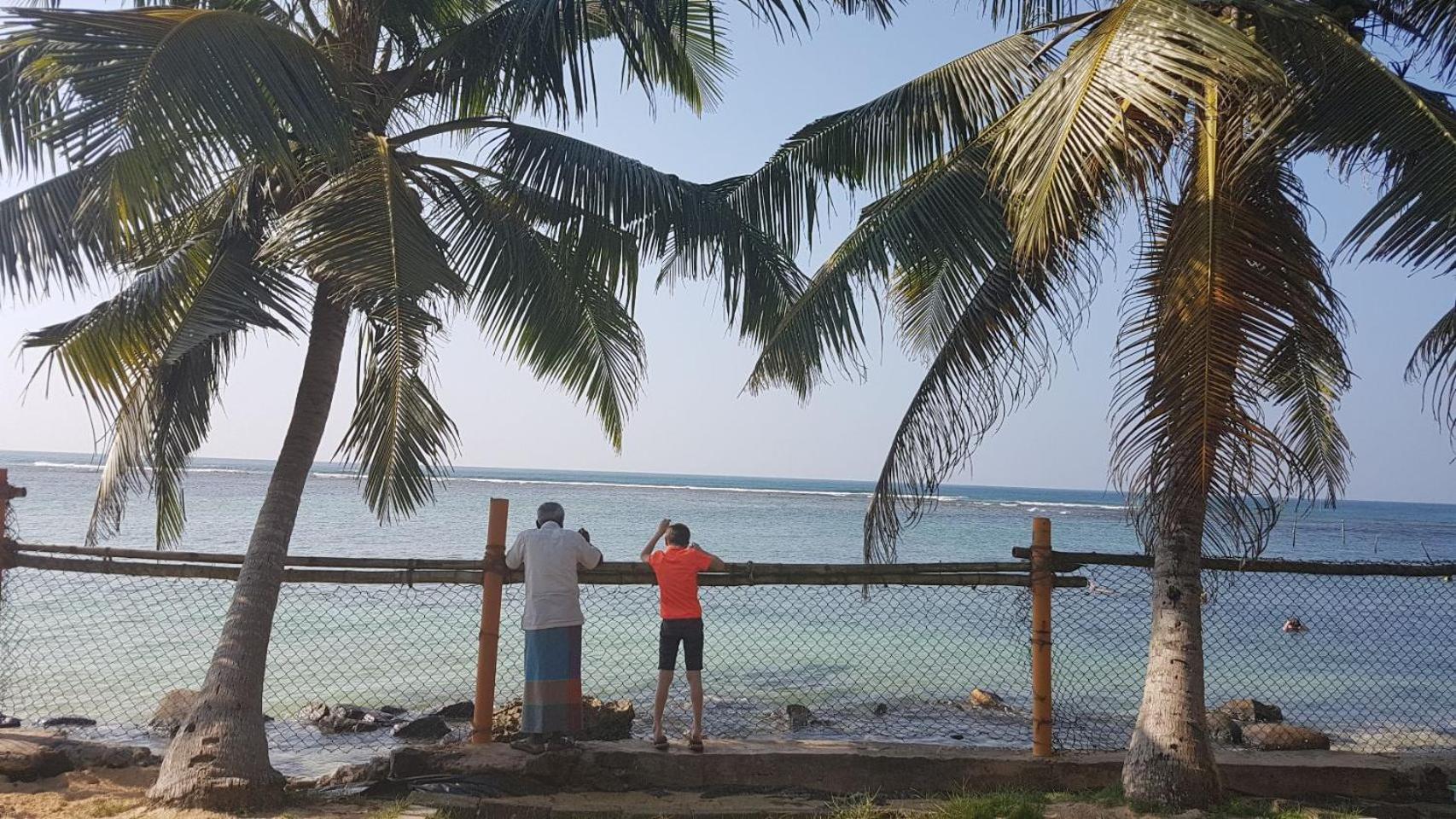 Sayuri Beach Hotel Matara Esterno foto
