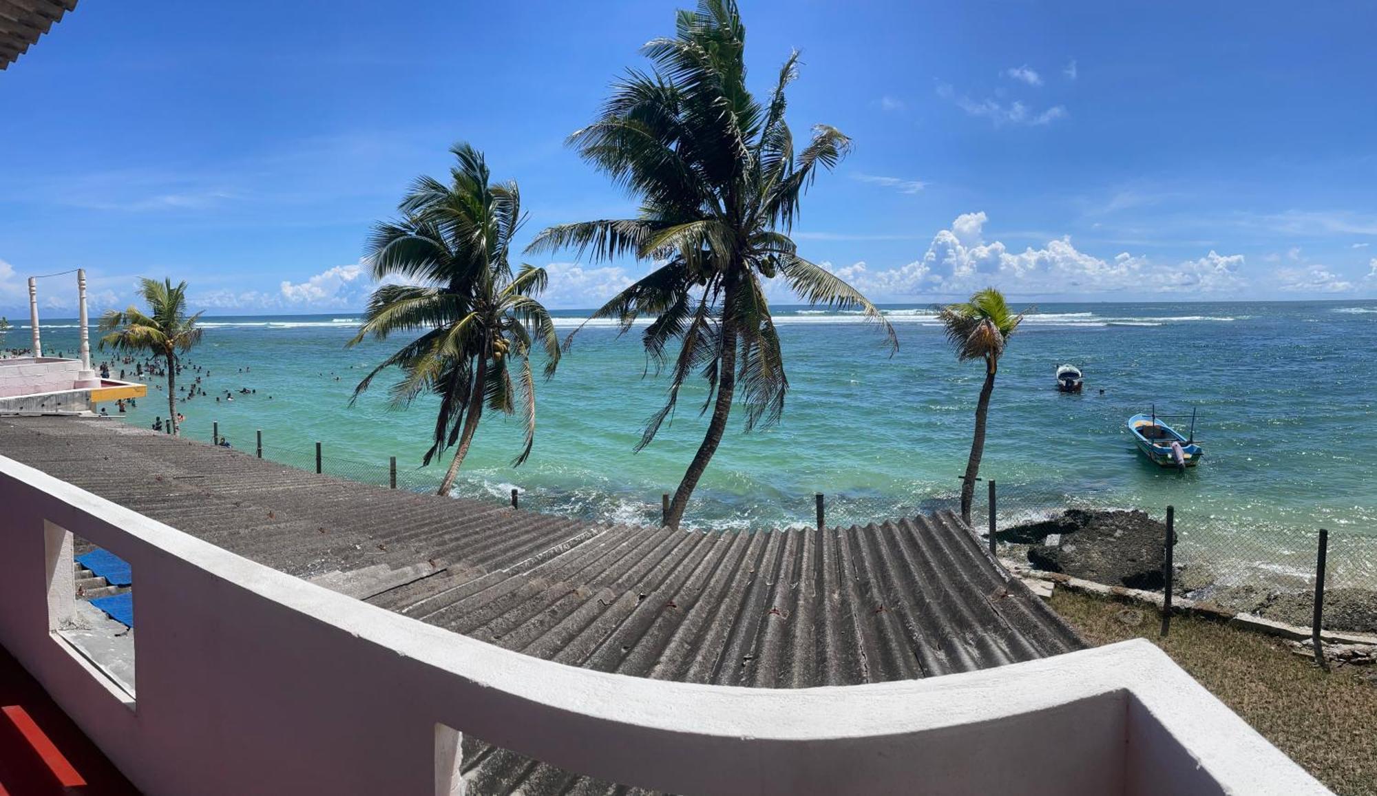 Sayuri Beach Hotel Matara Esterno foto