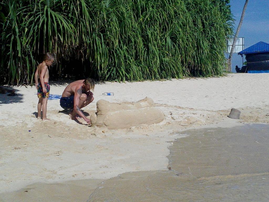 Sayuri Beach Hotel Matara Esterno foto