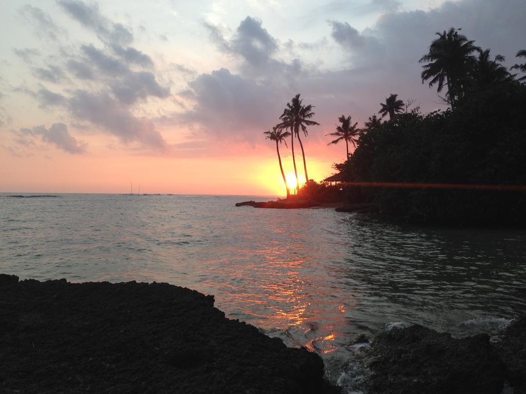 Sayuri Beach Hotel Matara Esterno foto