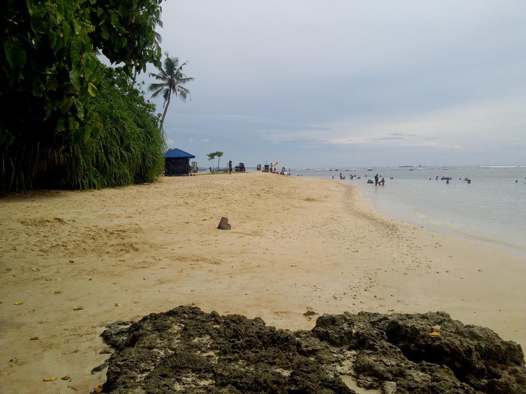 Sayuri Beach Hotel Matara Esterno foto