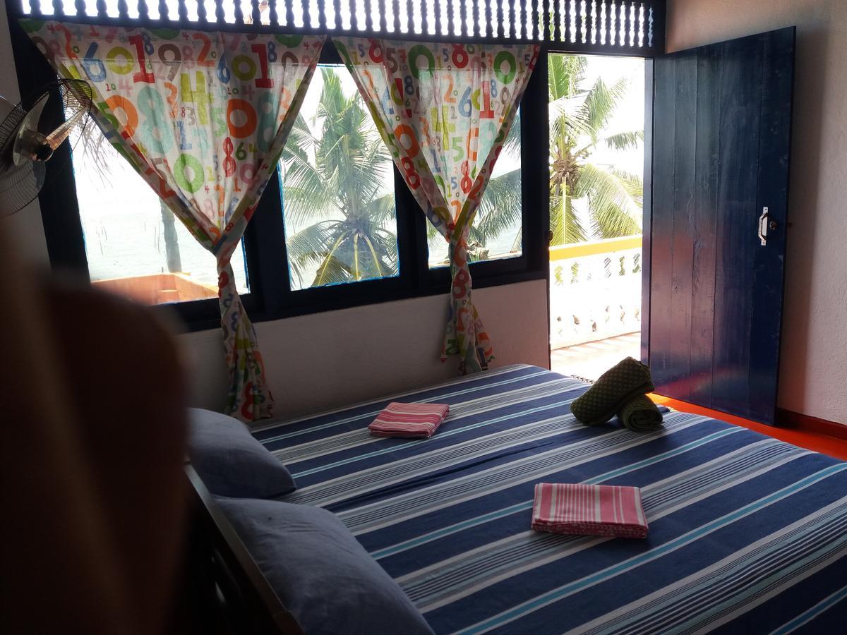 Sayuri Beach Hotel Matara Esterno foto